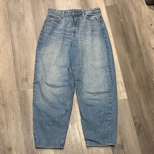 H&M Barrel Jeans- Curve Fit, High Waist